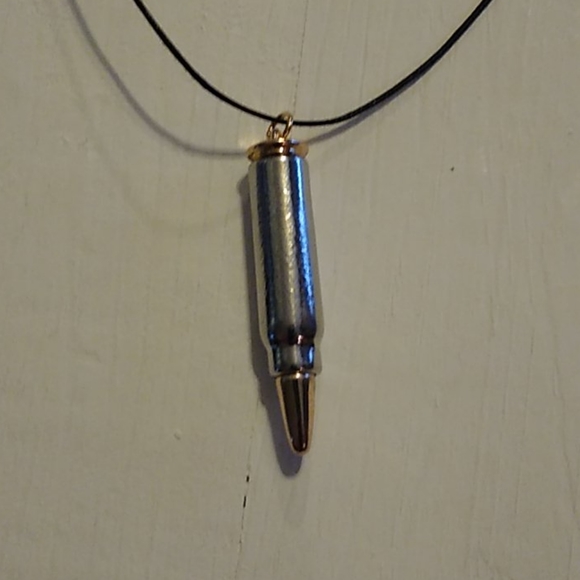 Bullet necklace - Picture 2 of 4